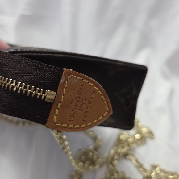 Authentic Vintage Louis Vuitton Mini Pouch Crossbody Conversion Kit - Picture 6 of 14